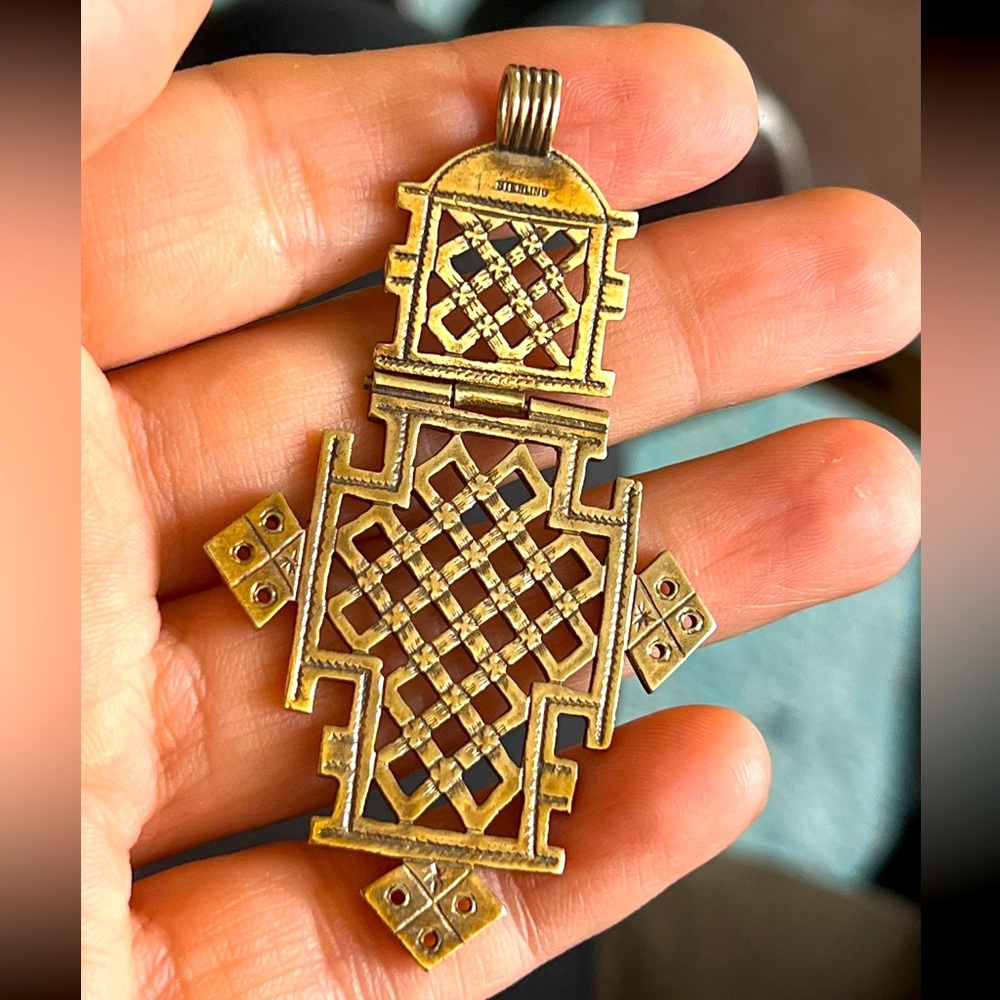 Big silver pendant